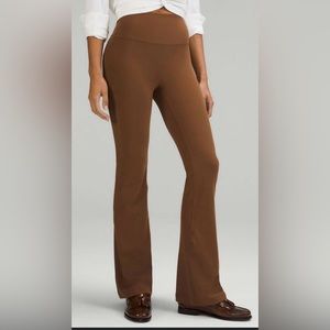 Lululemon high rise groove pant. Toasted brown, size 6.